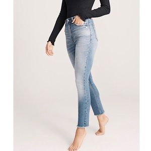 Abercrombie & Fitch • Simone High Rise Slim
